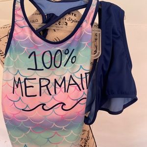 So swimsuit 💯 mermaid swimwear